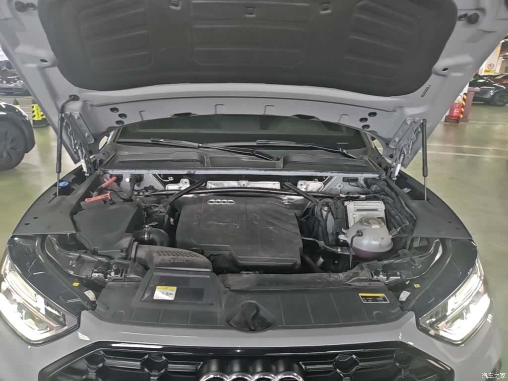 Audi Q5L, 2024 20