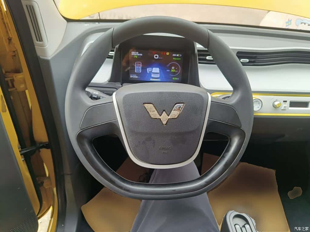 Wuling MINIEV, 2021 11