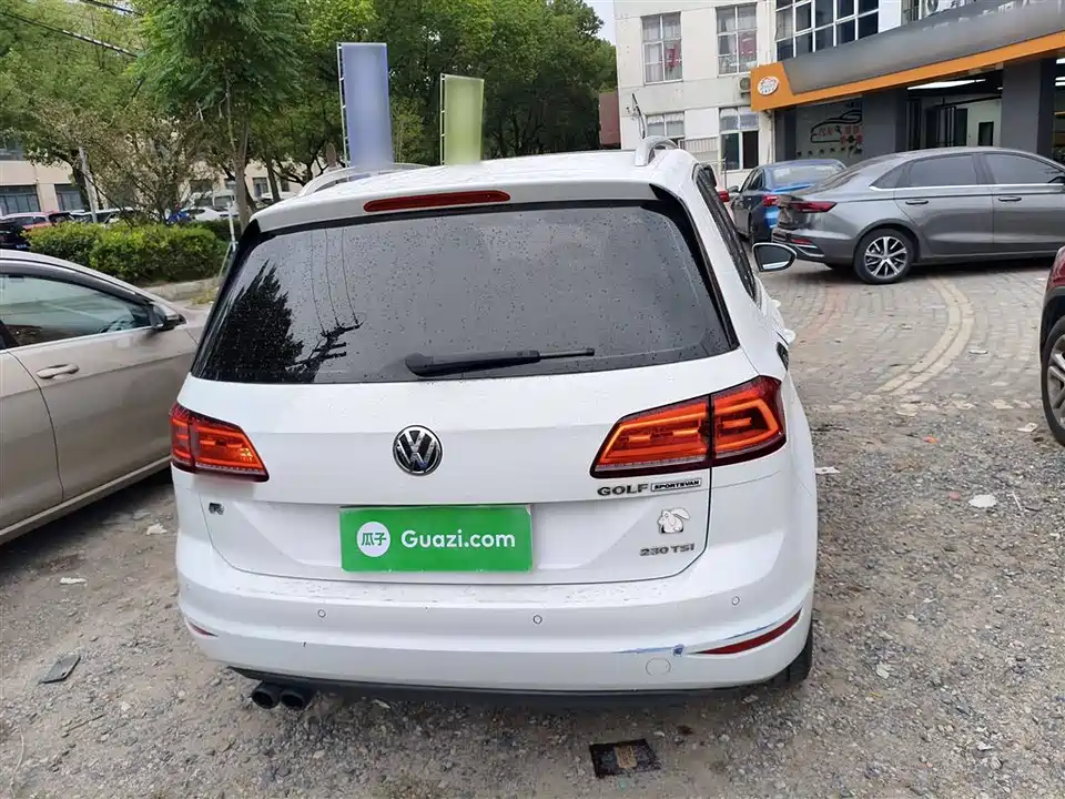 Volkswagen Golf*Jiayu