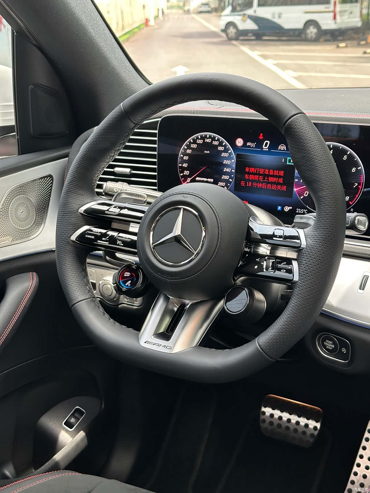Mercedes-Benz GLE, 2026 21