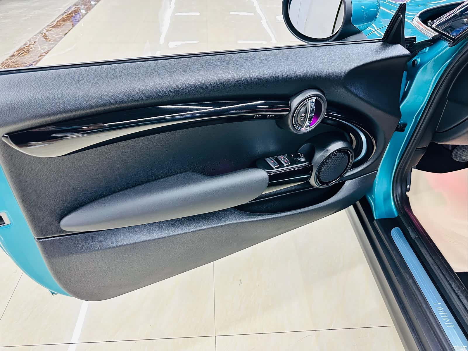 Mini Cooper, 2020 31