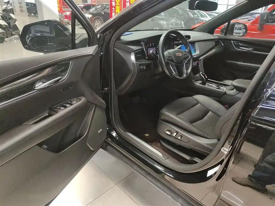 Cadillac XT5