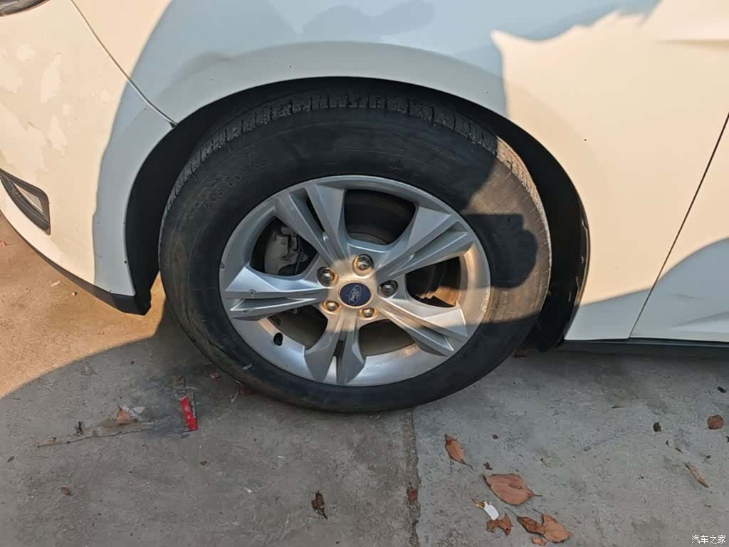 Ford Focus, 2016 23