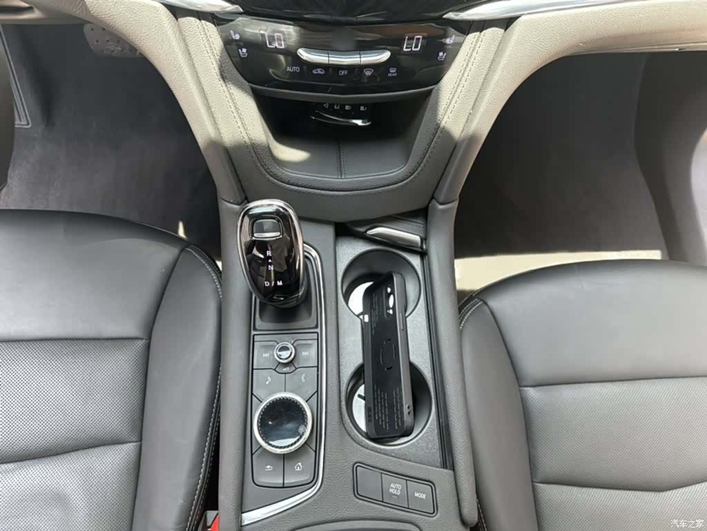 Cadillac XT6, 2022 20