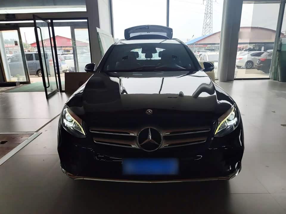 Mercedes-Benz GLC Mercedes-Benz GLC