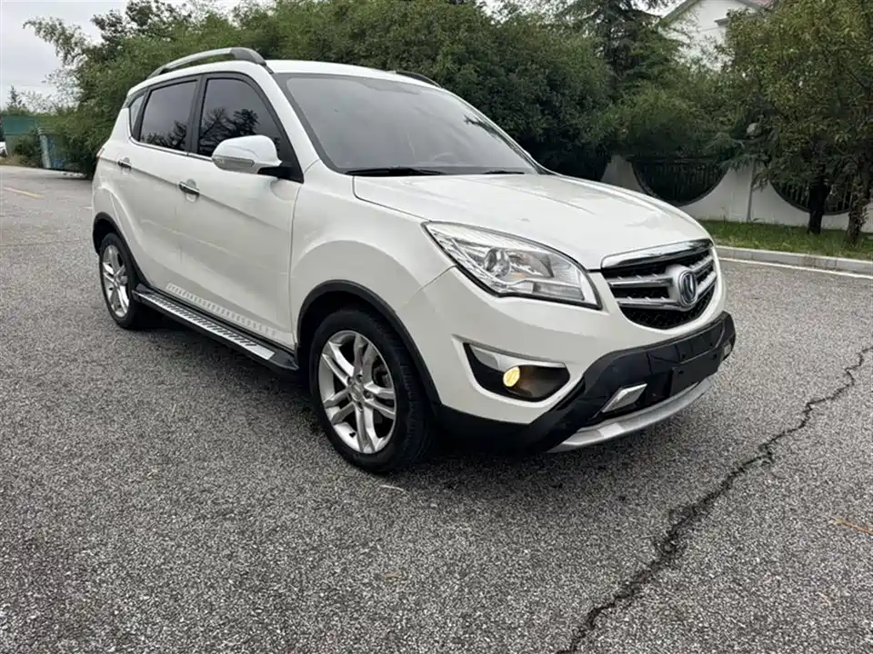 Changan CS35