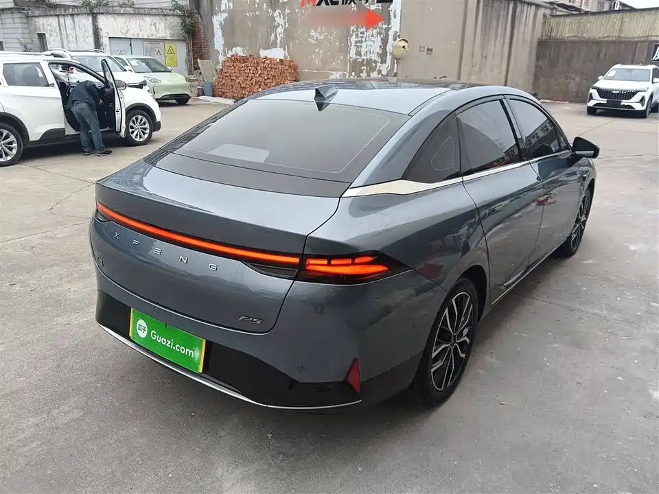 XPENG P5