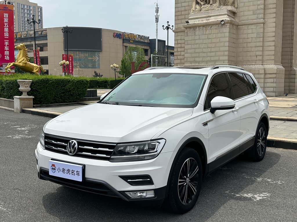 Volkswagen Tiguan L
