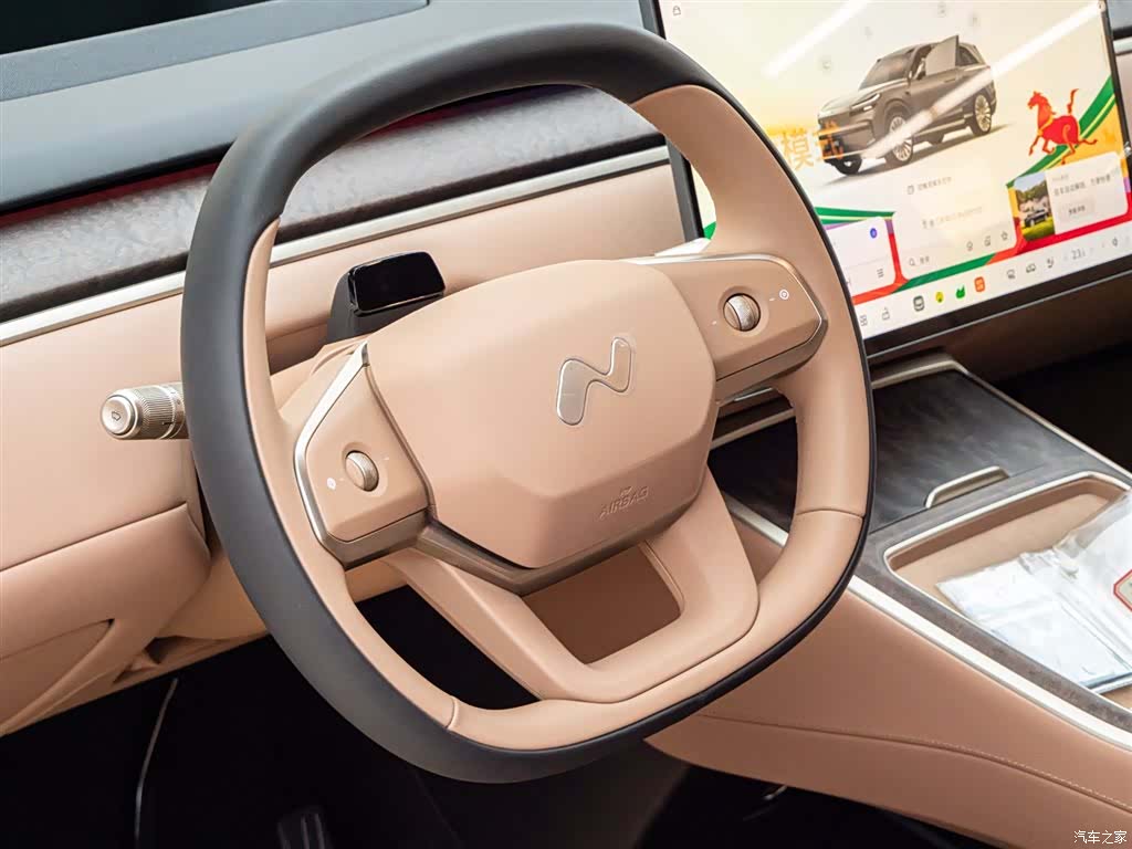 NIO L90, 2025 11