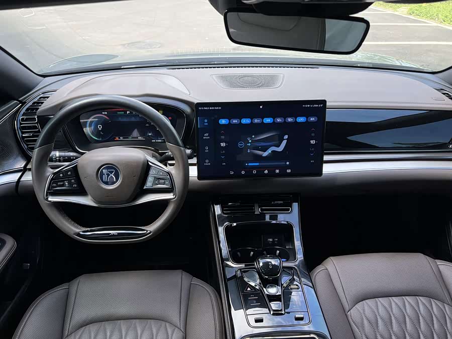 BYD Han 2023, фото 16