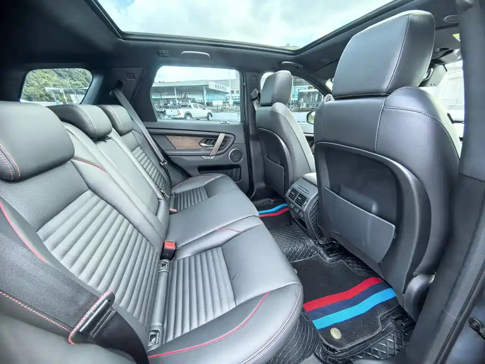 Land Rover Discover sports