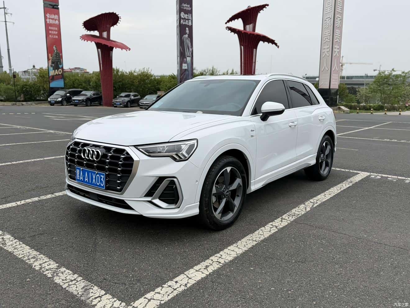 Audi Q3, 2022 1