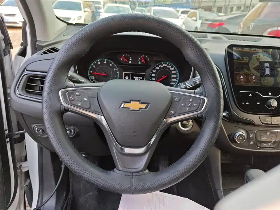 Chevrolet Explorer