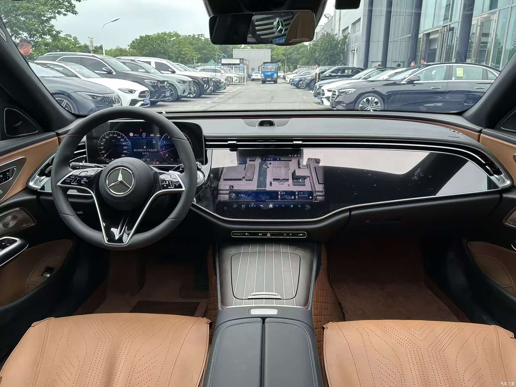 Mercedes-Benz E-Class, 2025 16