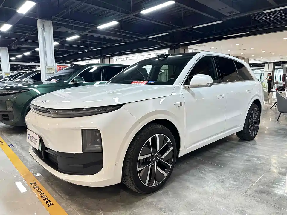 Li Auto Ideal L6