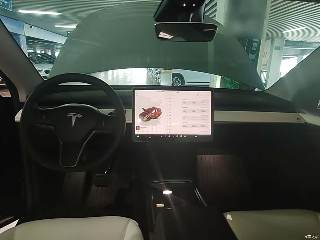 Tesla Model Y, 2023 7