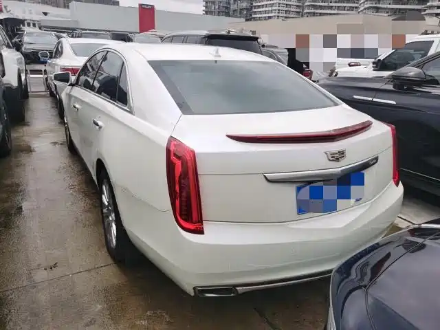 Cadillac XTS