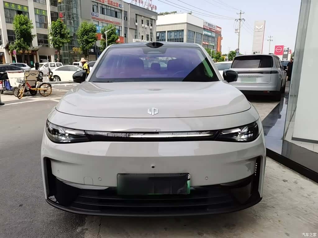 Leapmotor C10, 2025 3