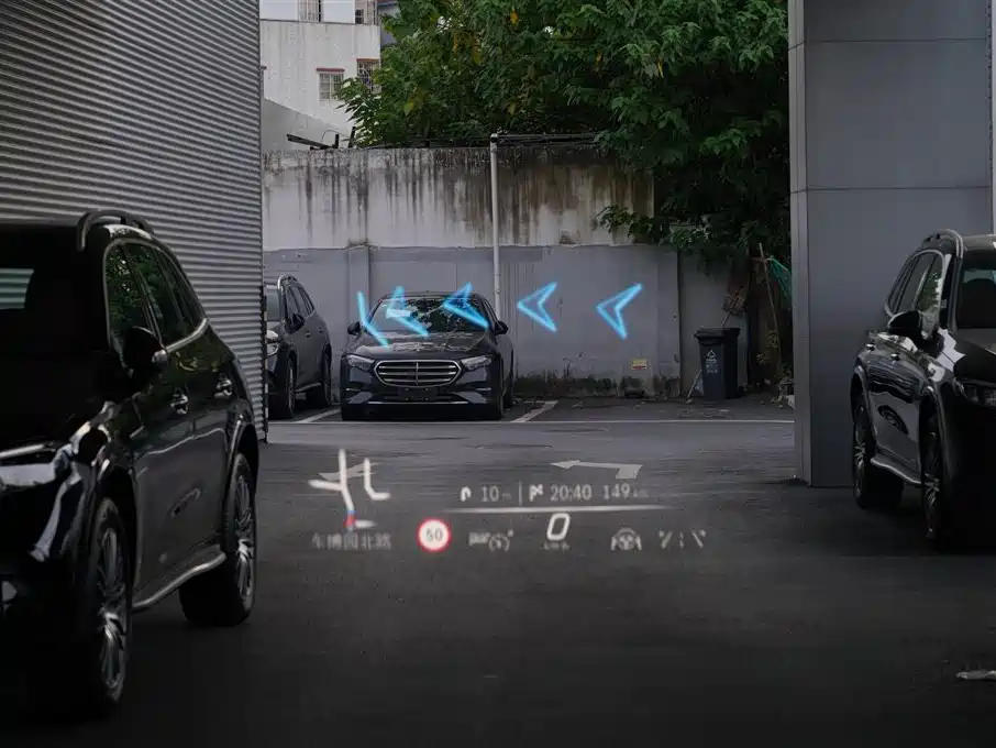 Mercedes-Benz EQS SUV