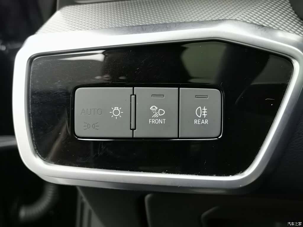 Audi A6L, 2021 21