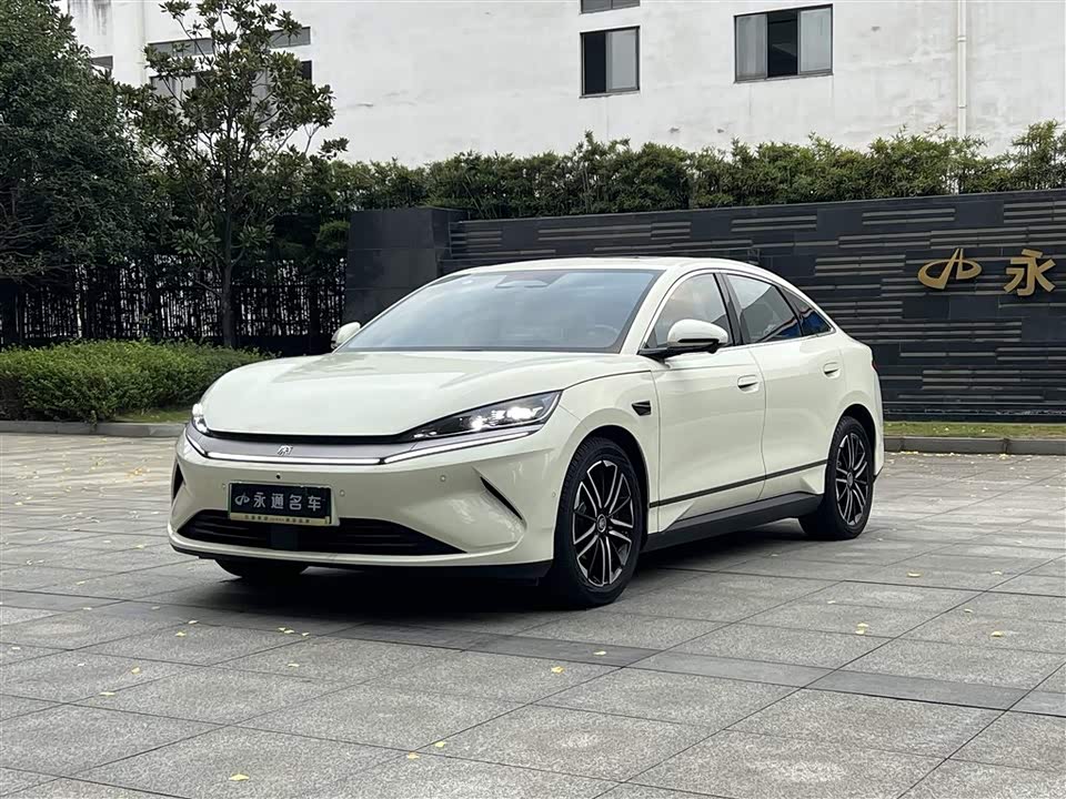 BYD Qin L