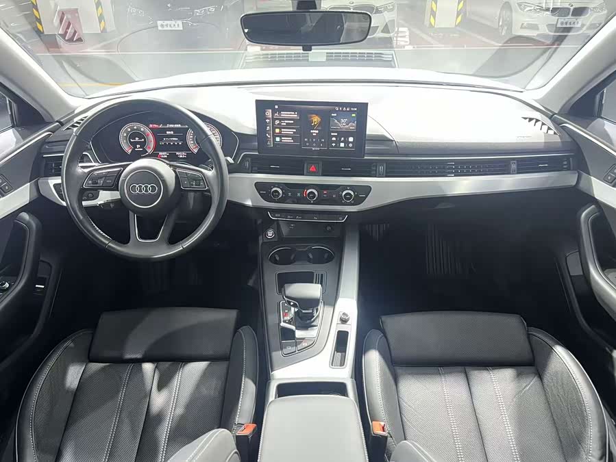Audi A4L 2021, фото 7