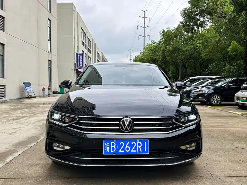 Volkswagen Magotan