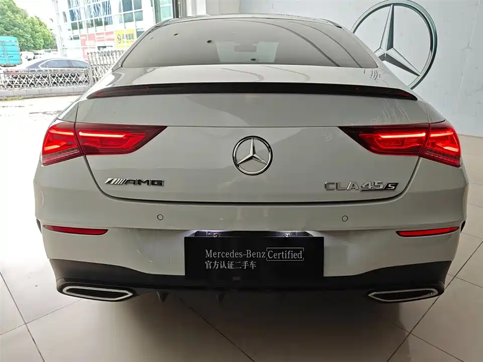 Mercedes-Benz CLA