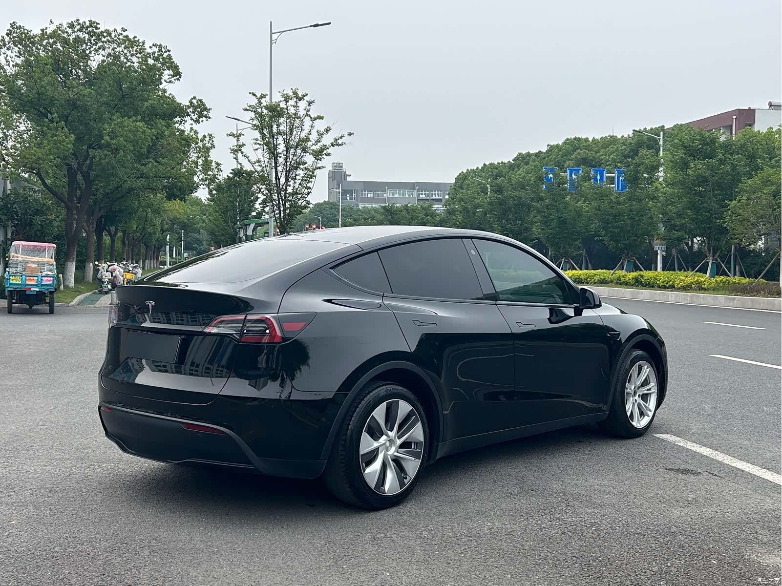 Tesla Model Y, 2022 8