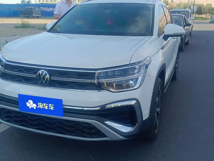 Volkswagen Tharu