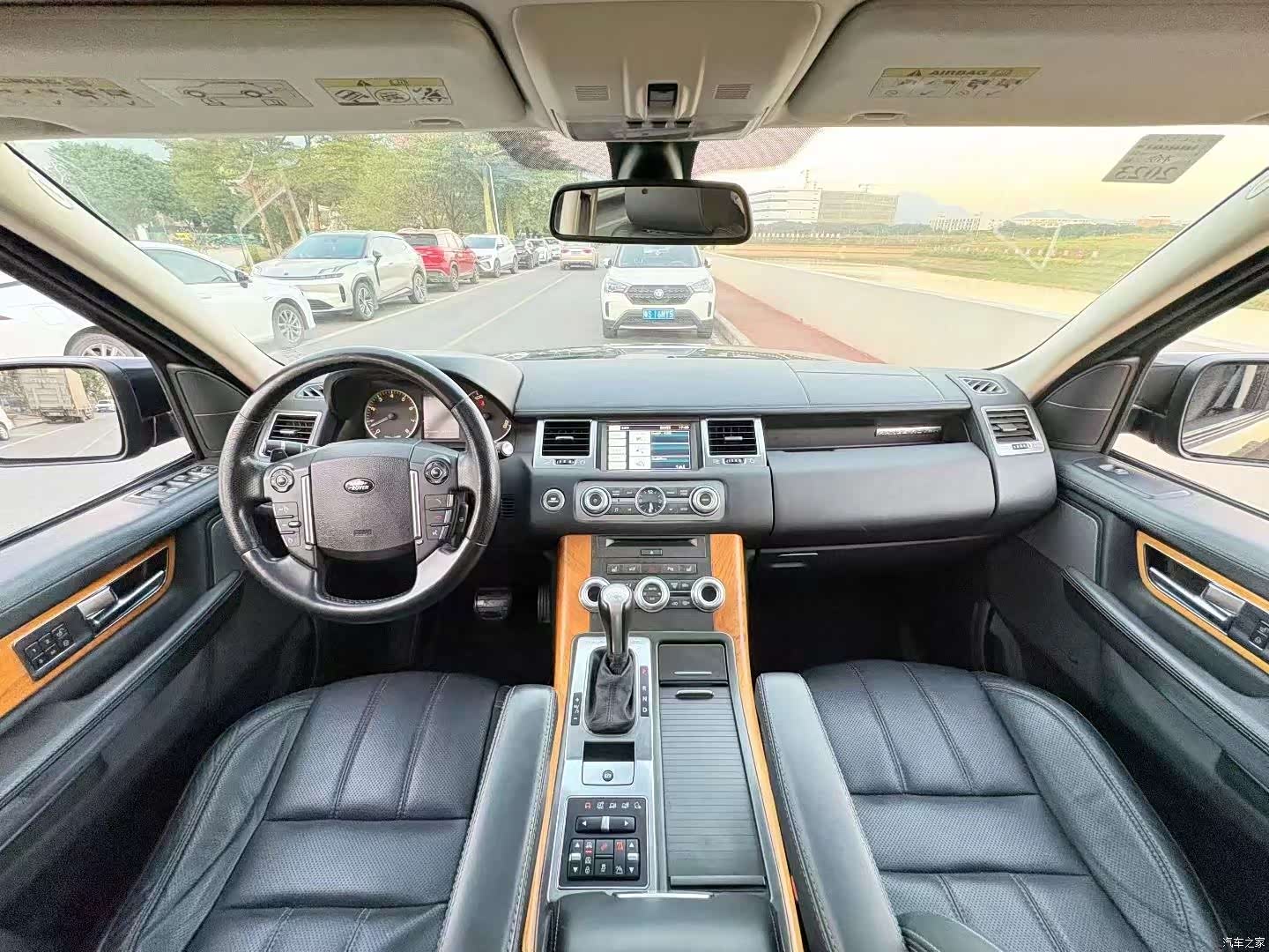 Land Rover Range Rover, 2011 13