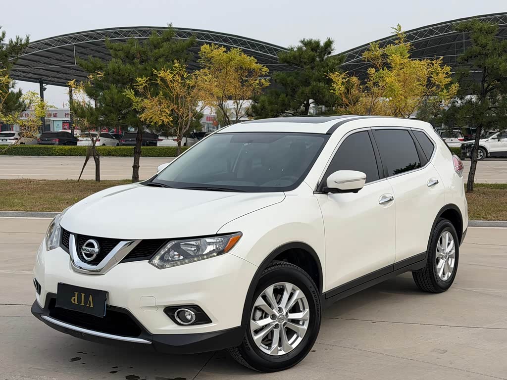 Nissan X-Trail 2014 2.0L CVT Comfort 2WD
