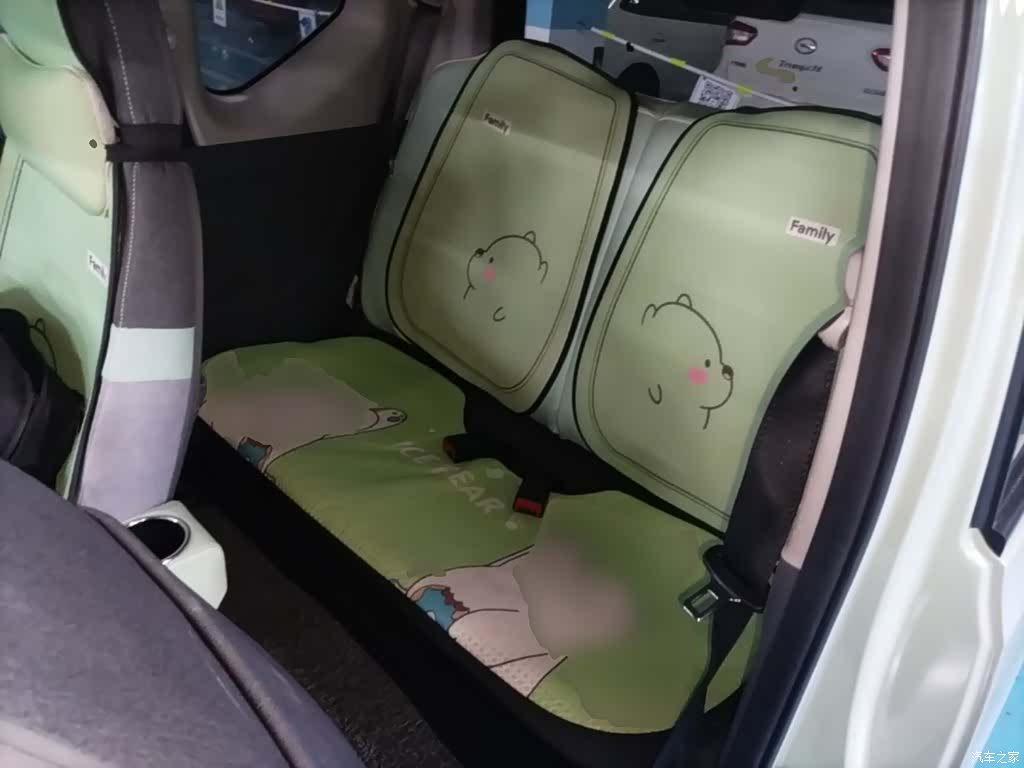 Wuling MINIEV, 2022 17