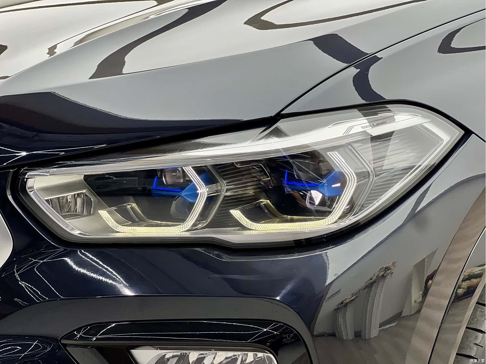 BMW X6, 2021 все фото