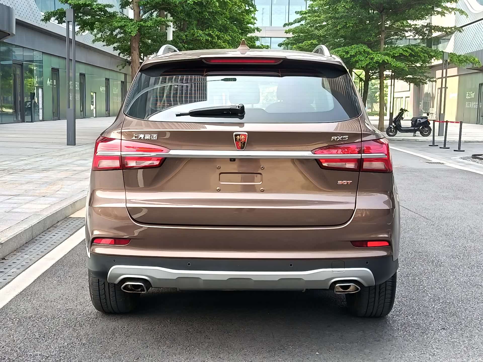 Roewe RX5, 2016 3