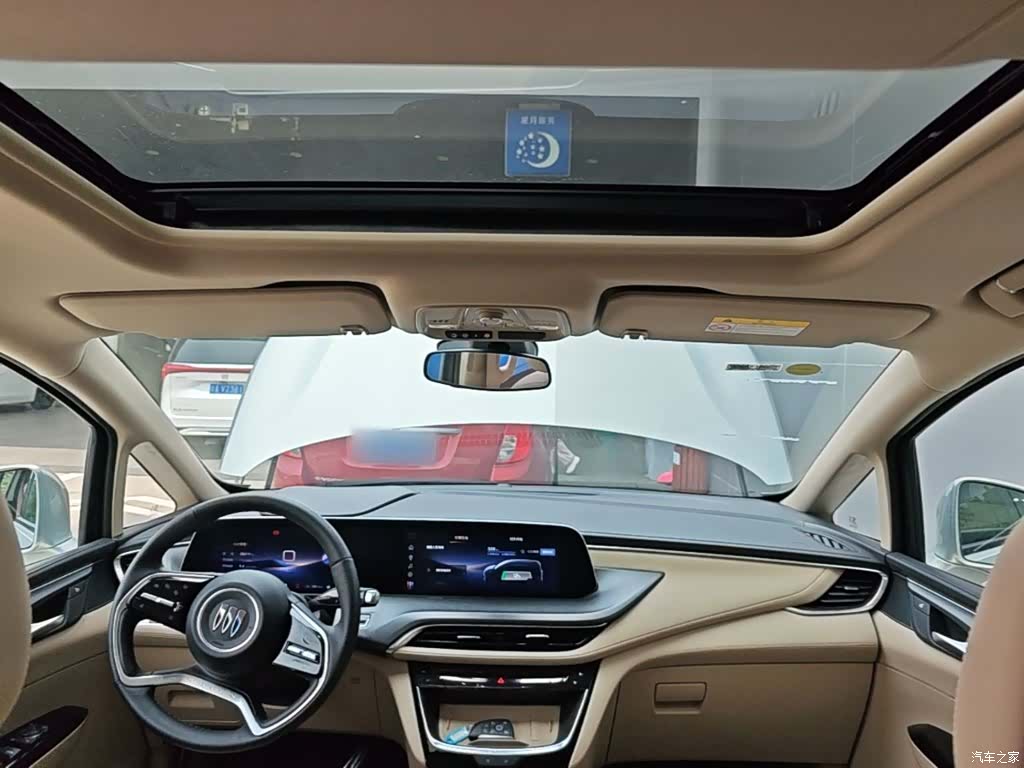 Buick GL8, 2025 18
