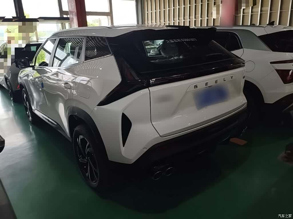 Geely Boyue, 2026 все фото