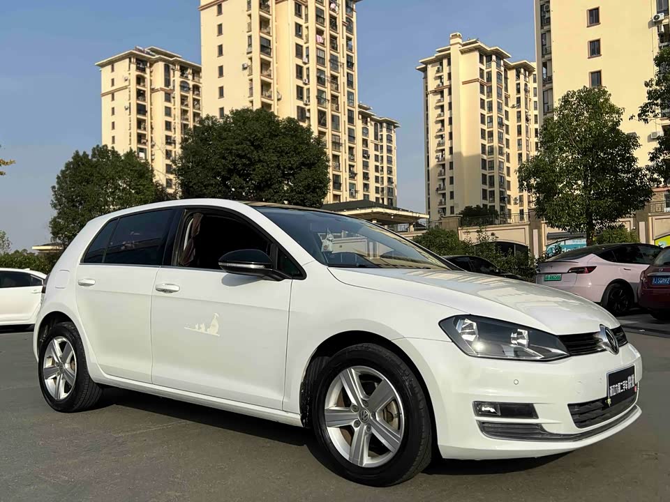 Volkswagen golf