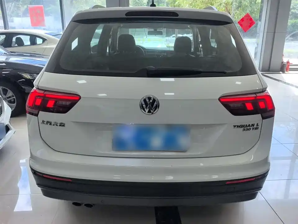 Volkswagen Tiguan L