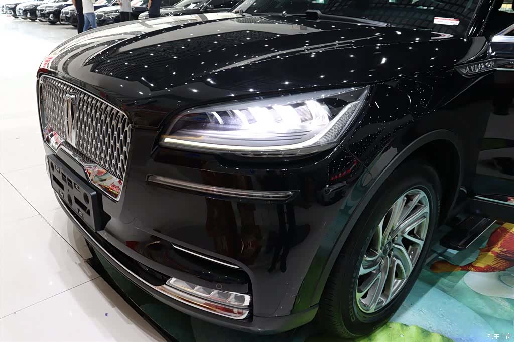 Lincoln Aviator, 2022 27