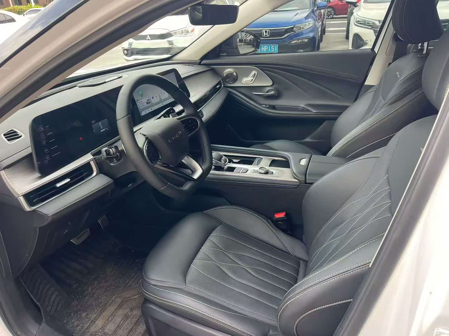 Chery Arrizo 8, 2025 8