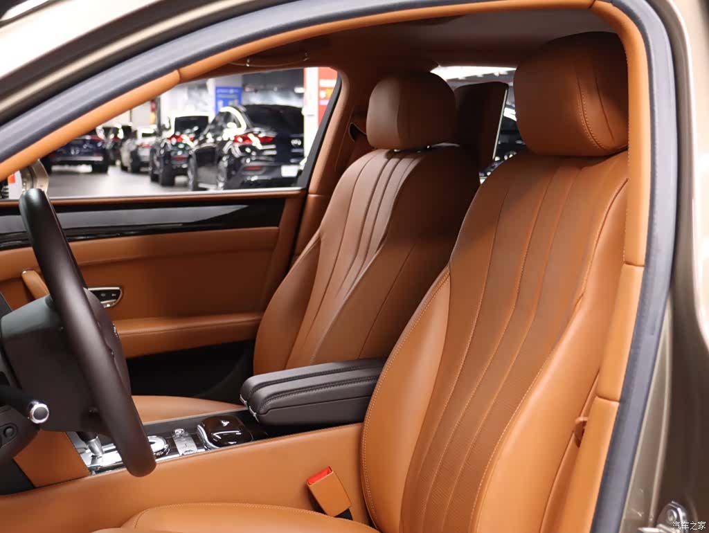 Bentley Flying Spur, 2014 8