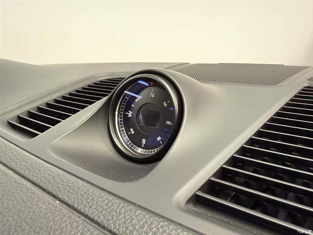 Porsche Cayenne, 2020 11