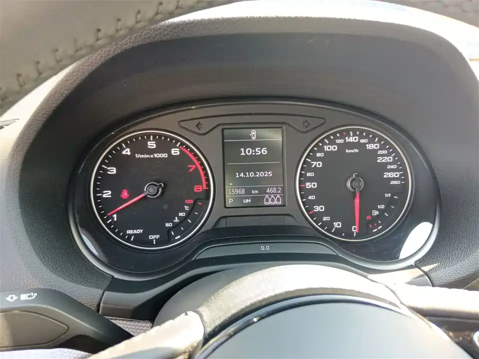 Audi Q2L Audi Q2L