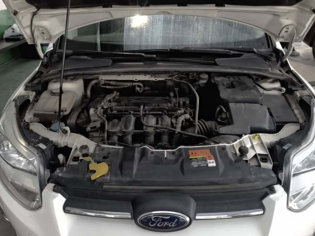 Ford Focus, 2015 20