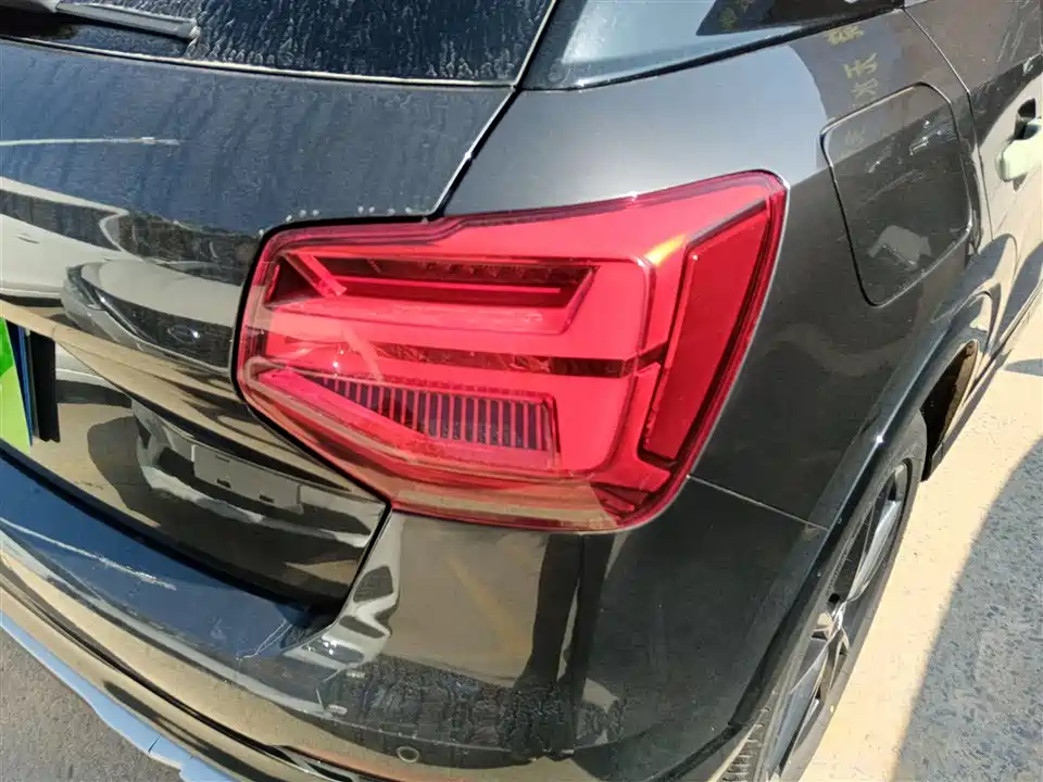 Audi Q2L Audi Q2L