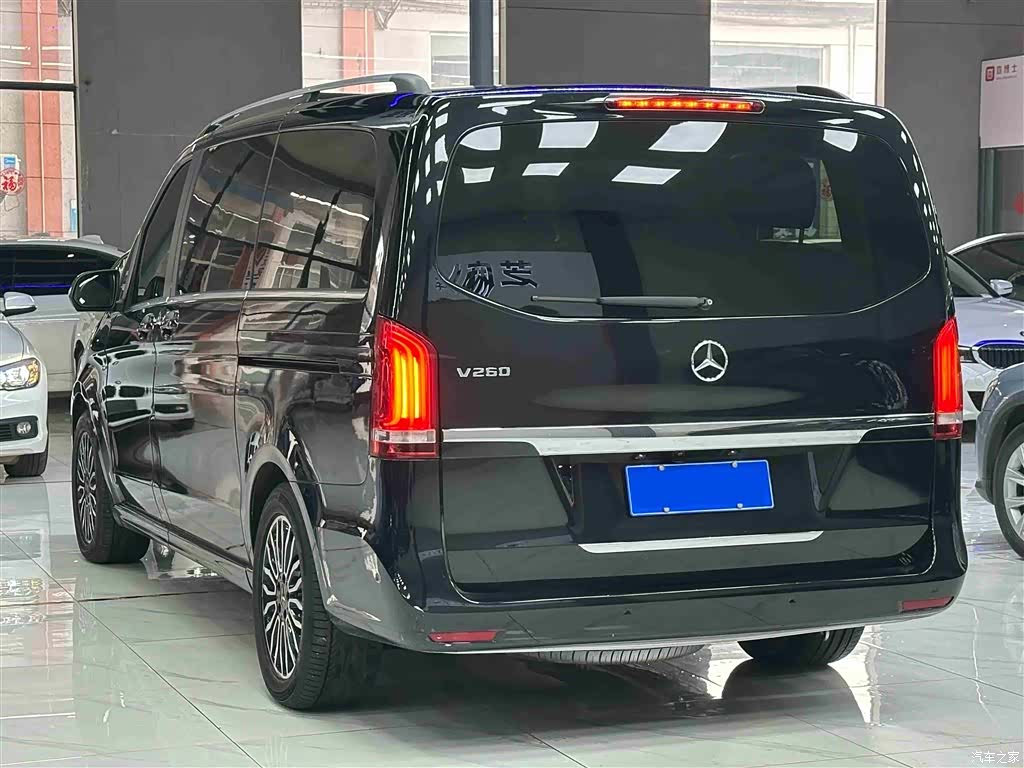 Mercedes-Benz V-Class, 2018 4