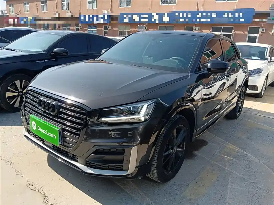 Audi Q2L