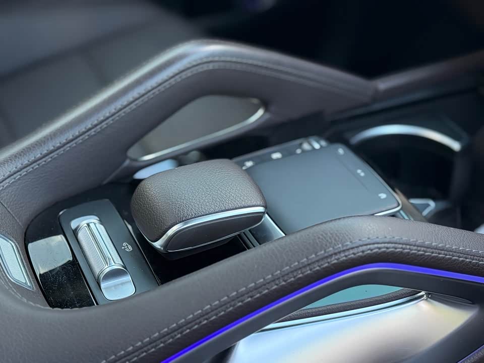 Mercedes-Benz GLE Mercedes-Benz GLE