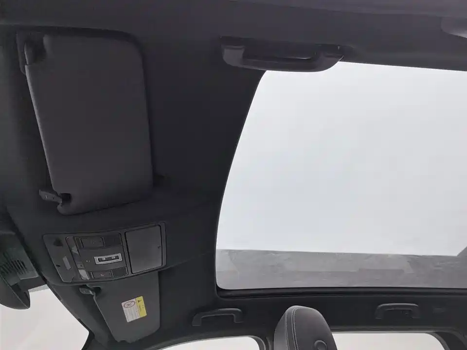 Land Rover Discover sports